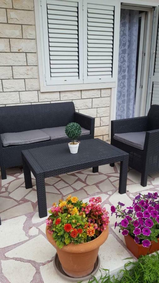 Apartman Luly Apartamento Kaštela Exterior foto